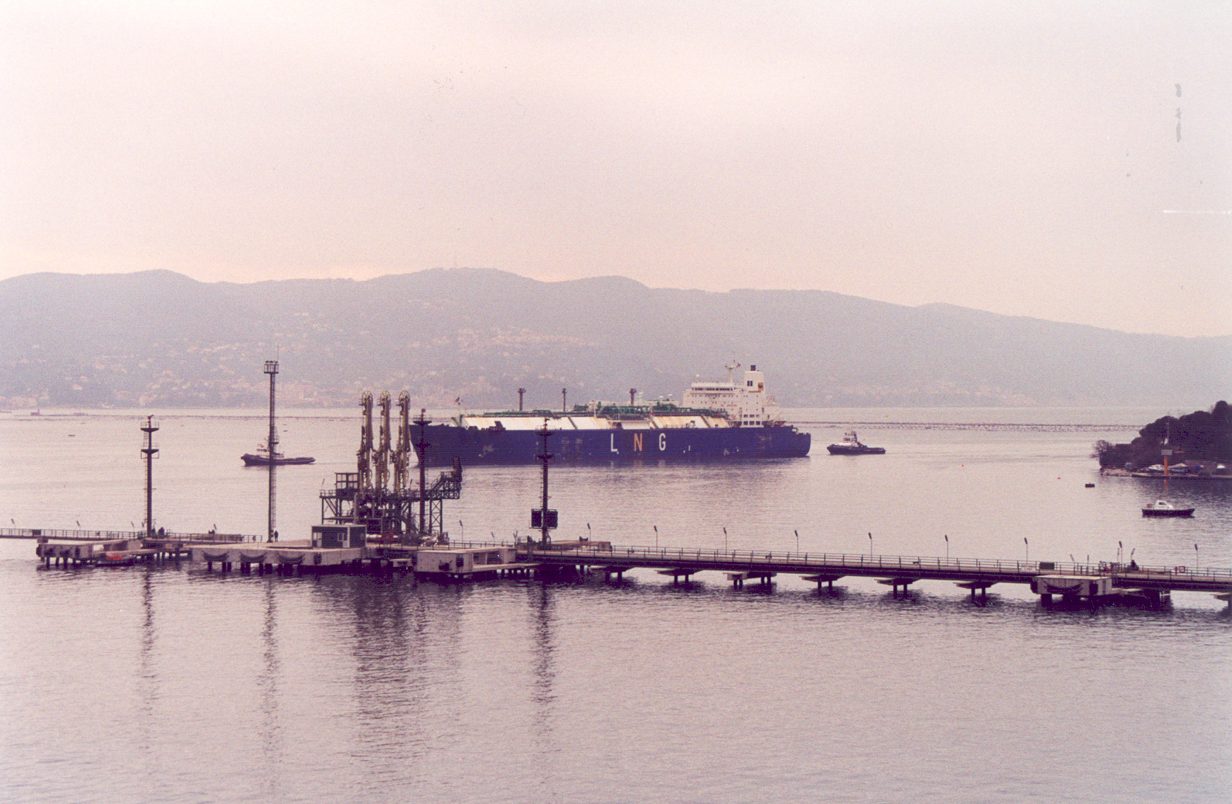 LNG Vessel Image 02
