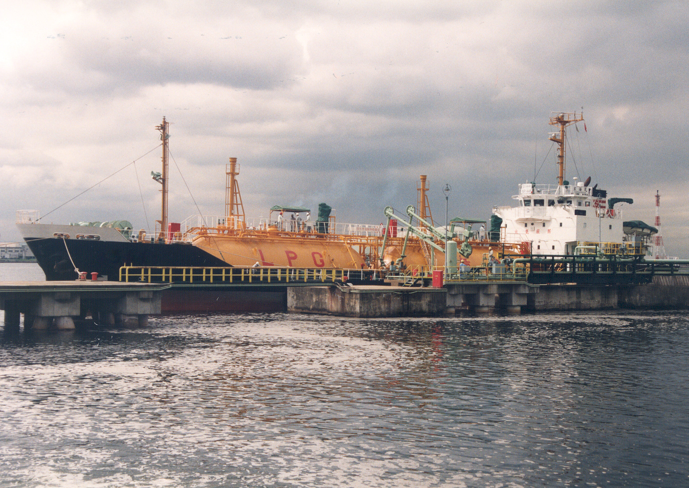 LPG Vessel Image 04